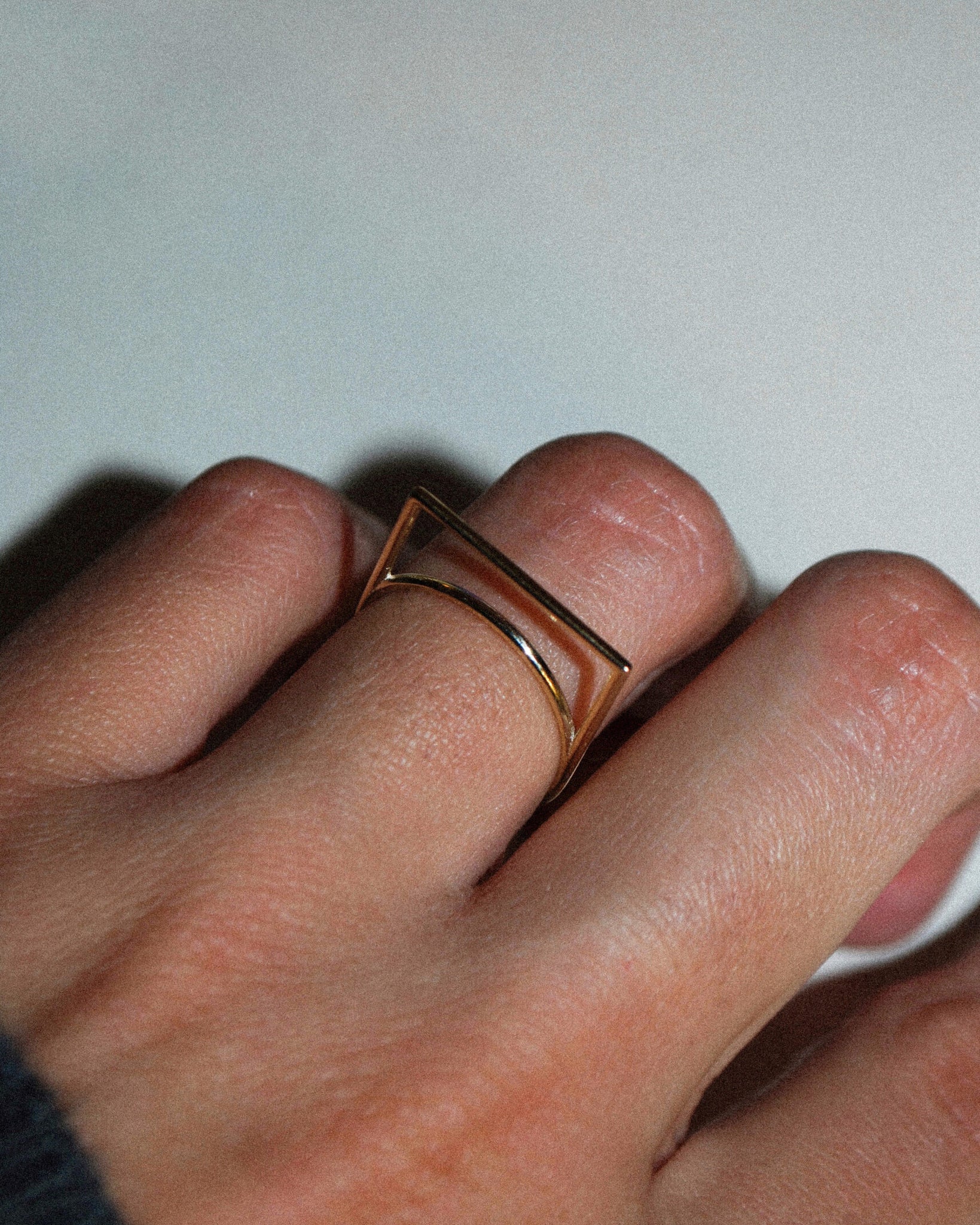 Bridge ring