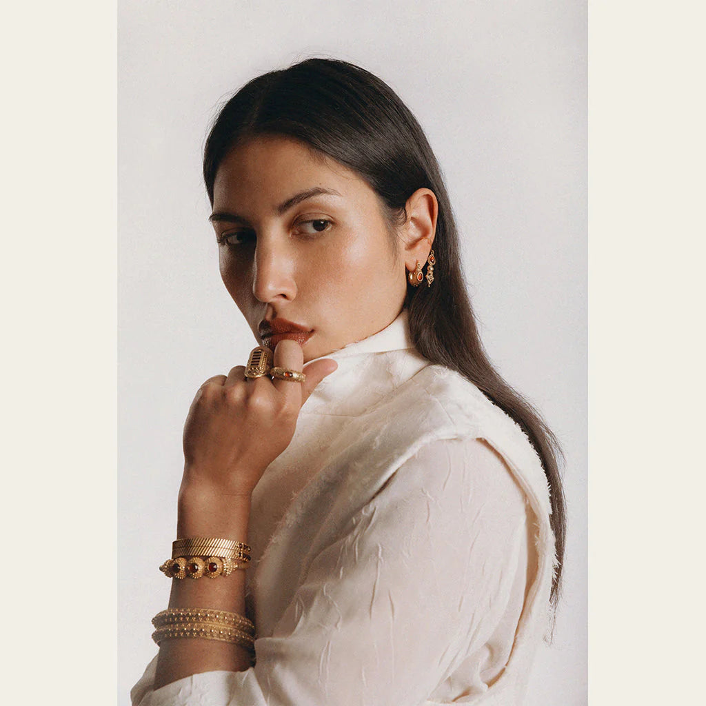 Jasmine oval hoop earrings