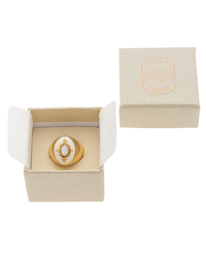 Constance signet ring