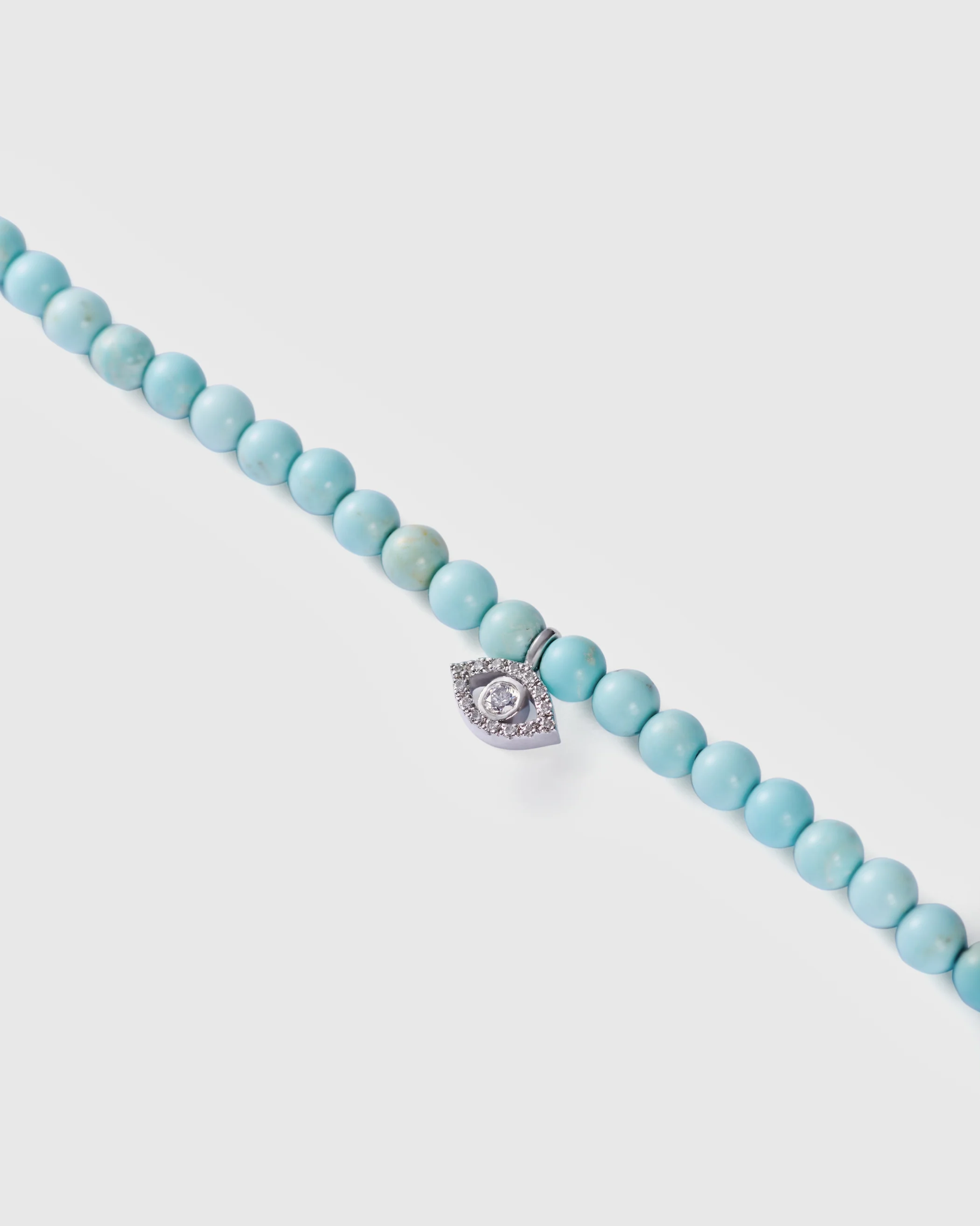 Howlite choker w. diamond evil eye