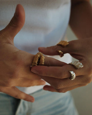 Horned ram's head ring