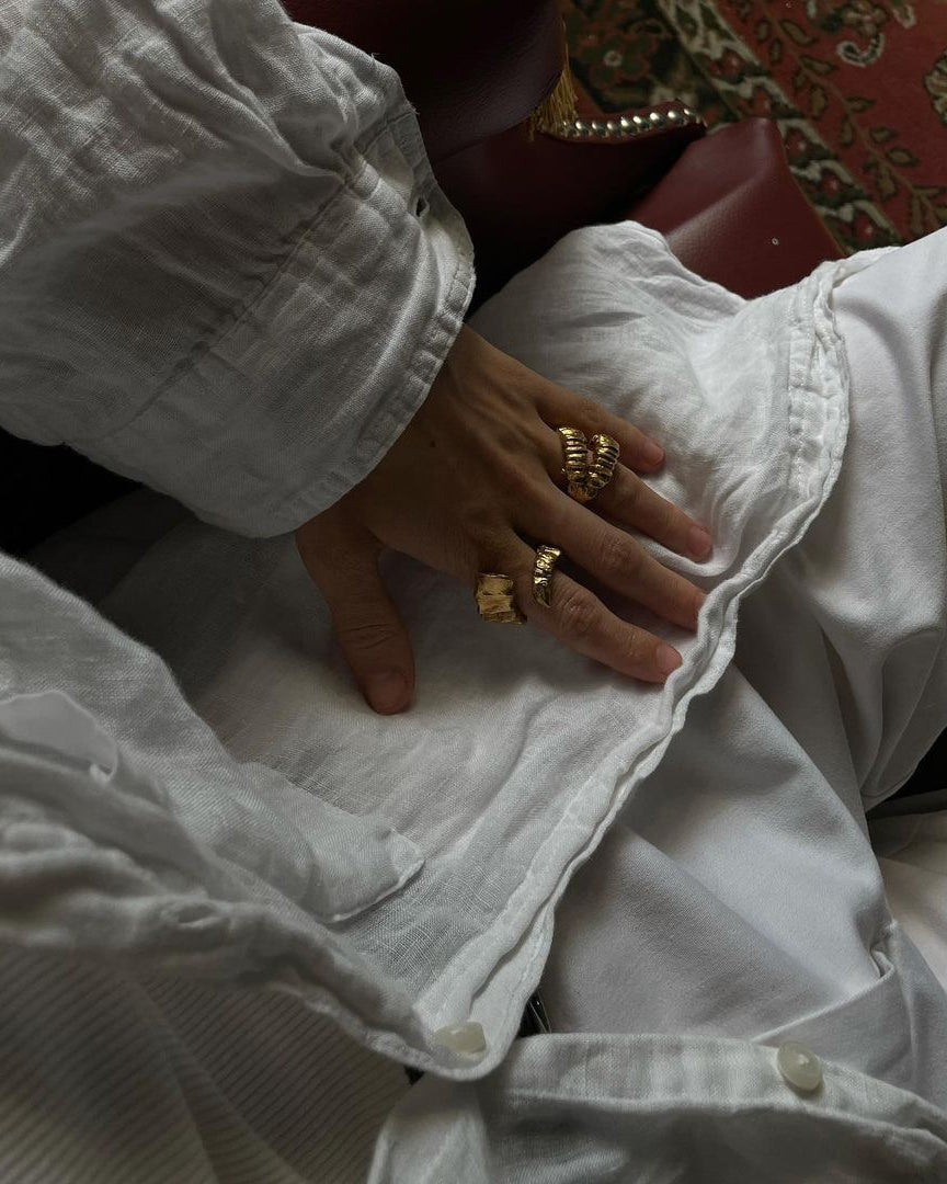 Horned ram's head ring