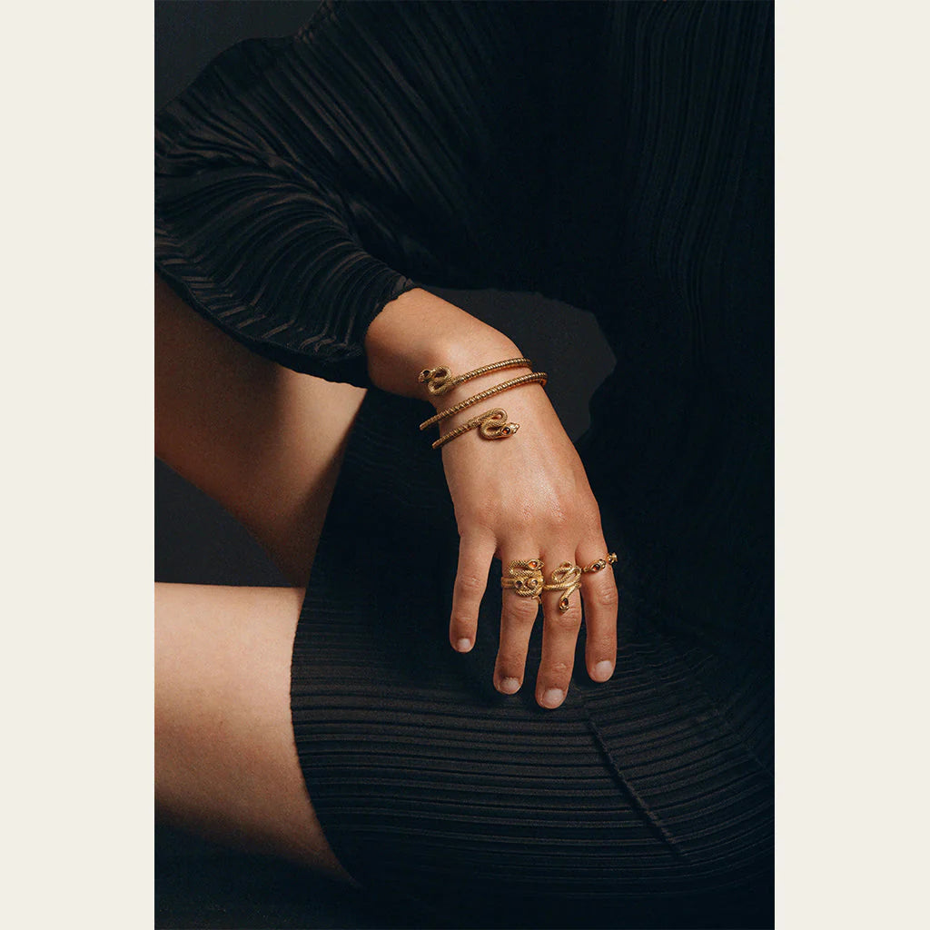 Sissi snake stone ring