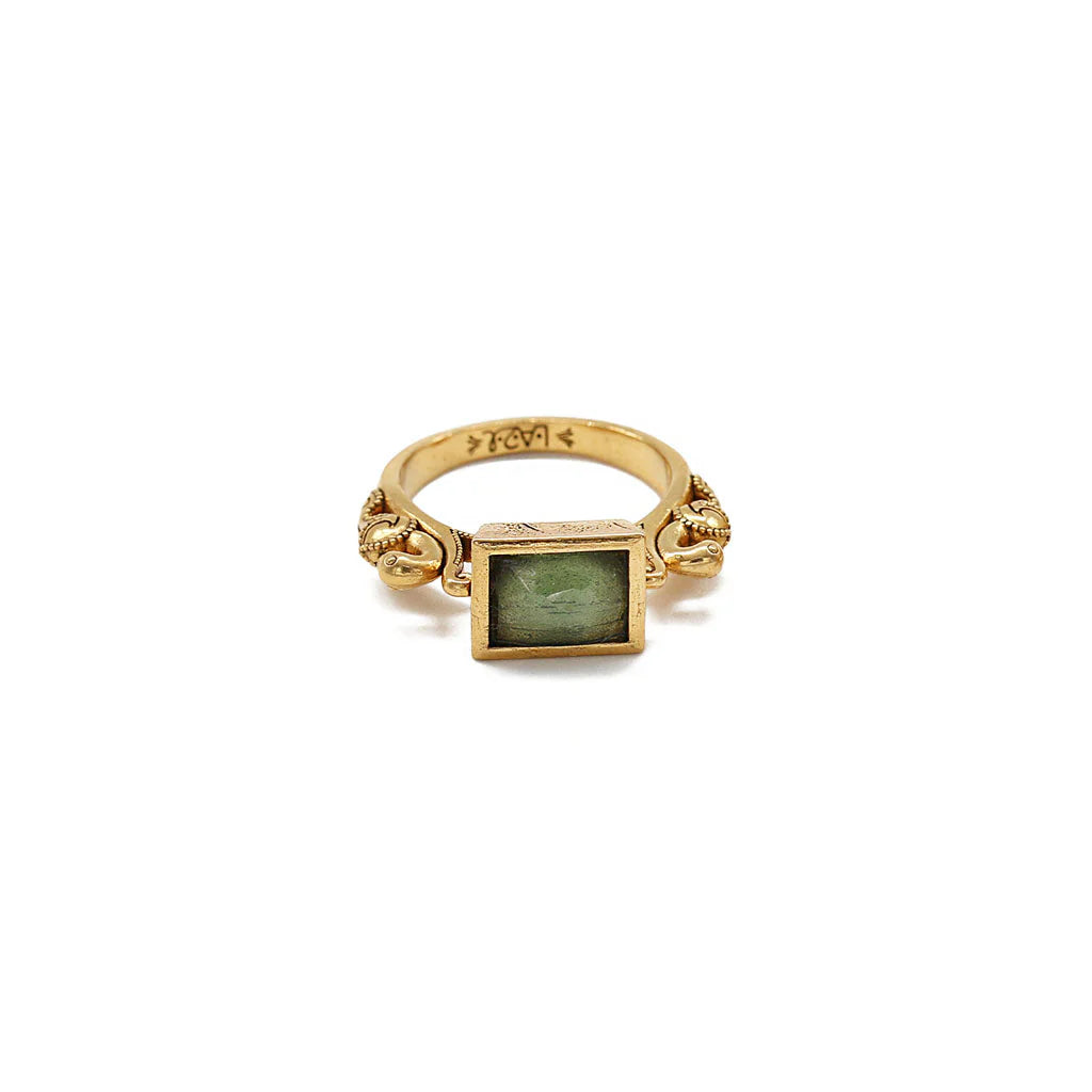 Lea ring