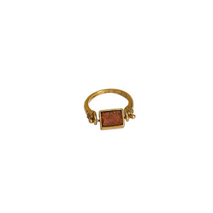Aya lion pivot ring