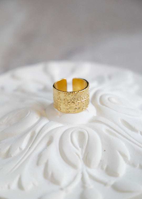 Ring in silver-gilt and topaz Daphné