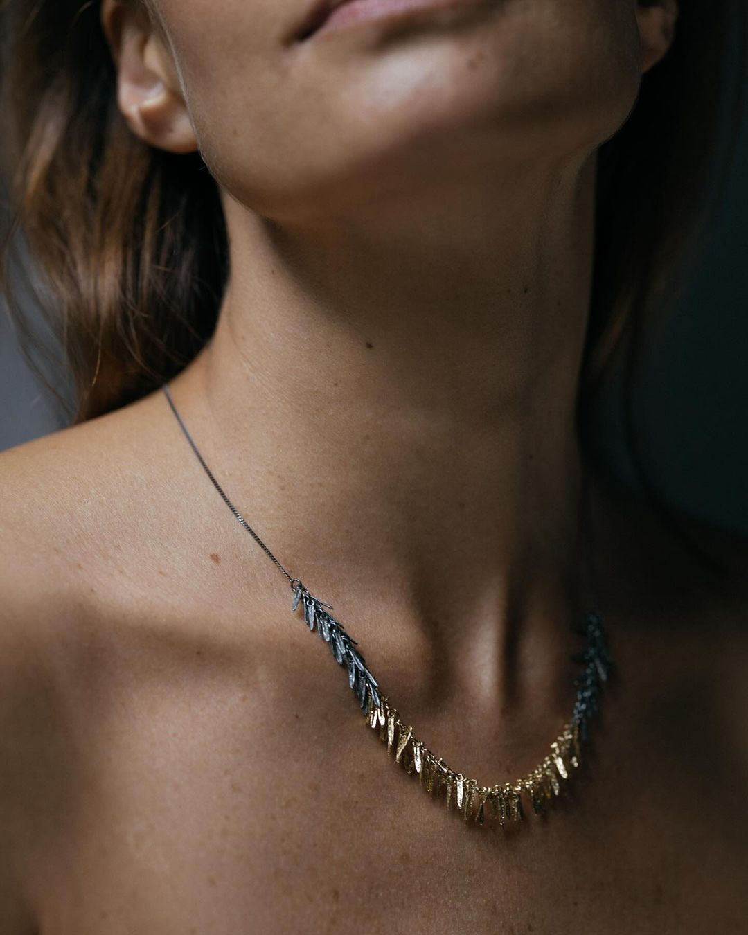 Feathers necklace