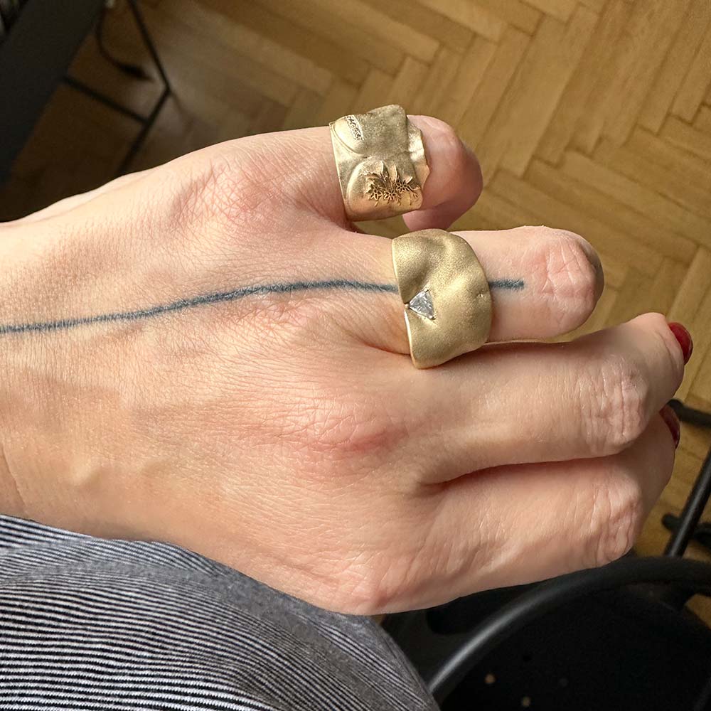 Trillion Diamond Woman Ring