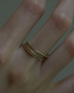 Gold base ring II